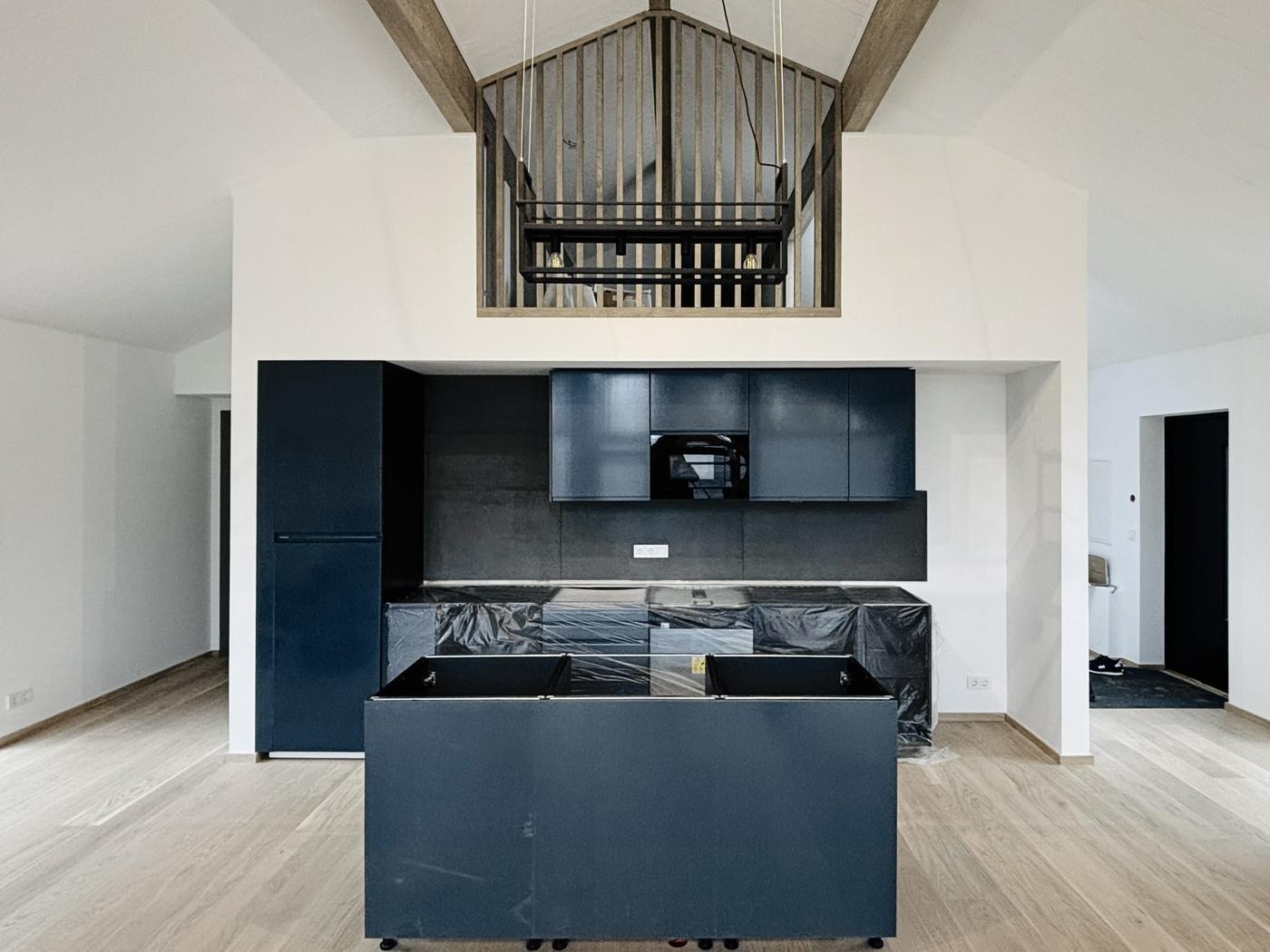 Interiors, services, keys